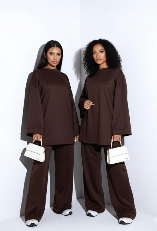 komfortables schlichtes set